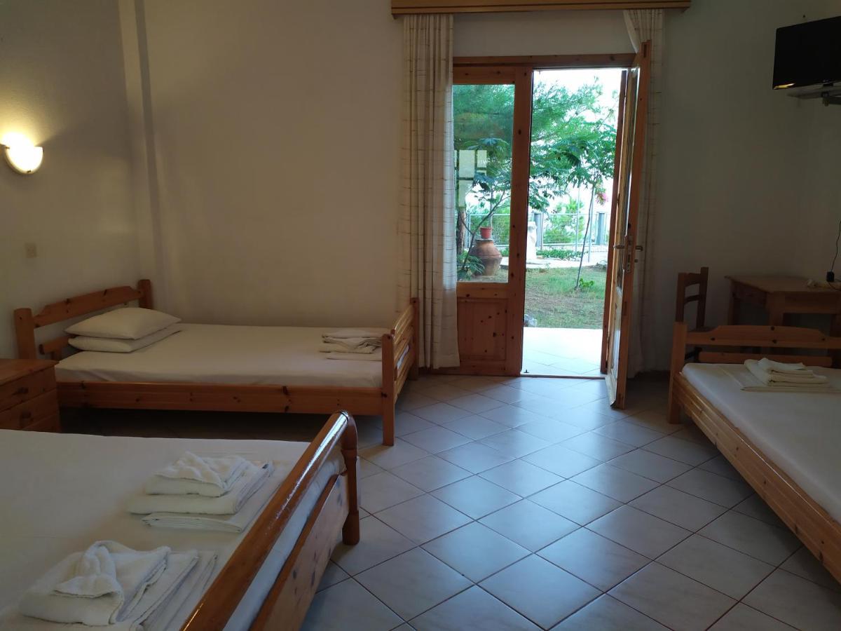 Studios Thanasis Limenaria  Luaran gambar