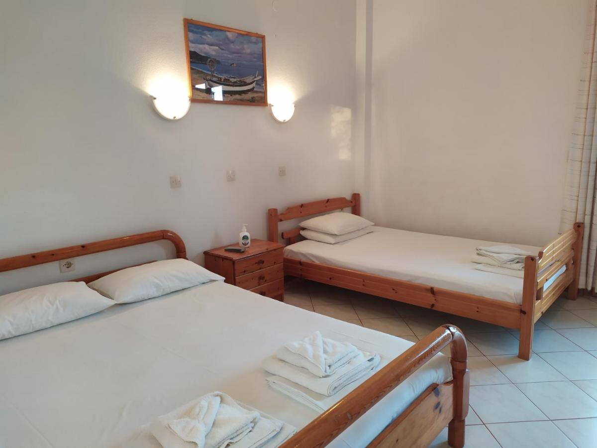 Studios Thanasis Limenaria  Luaran gambar