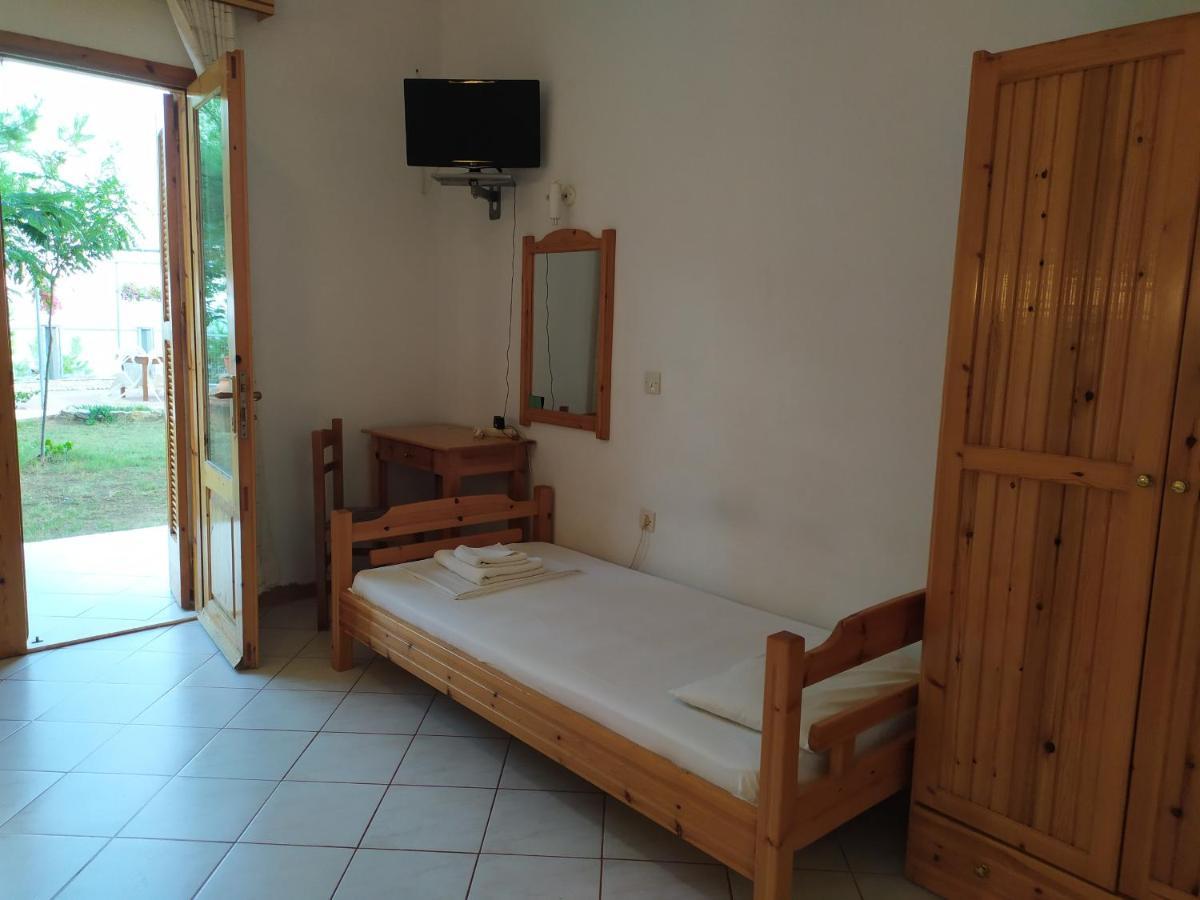 Studios Thanasis Limenaria  Luaran gambar